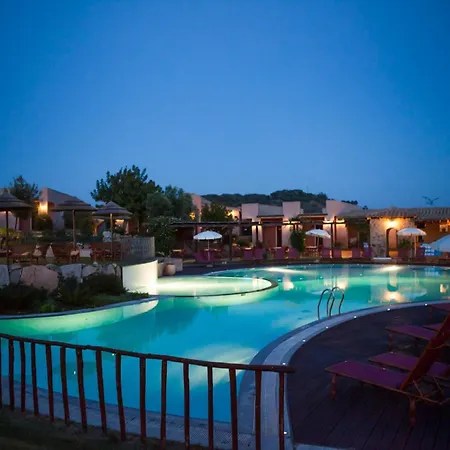 Sardinian-style Near Apartment