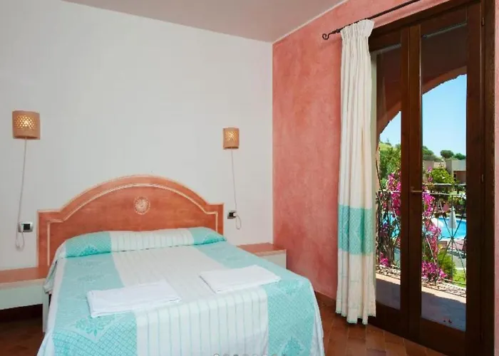 Sardinian-style Near Apartment